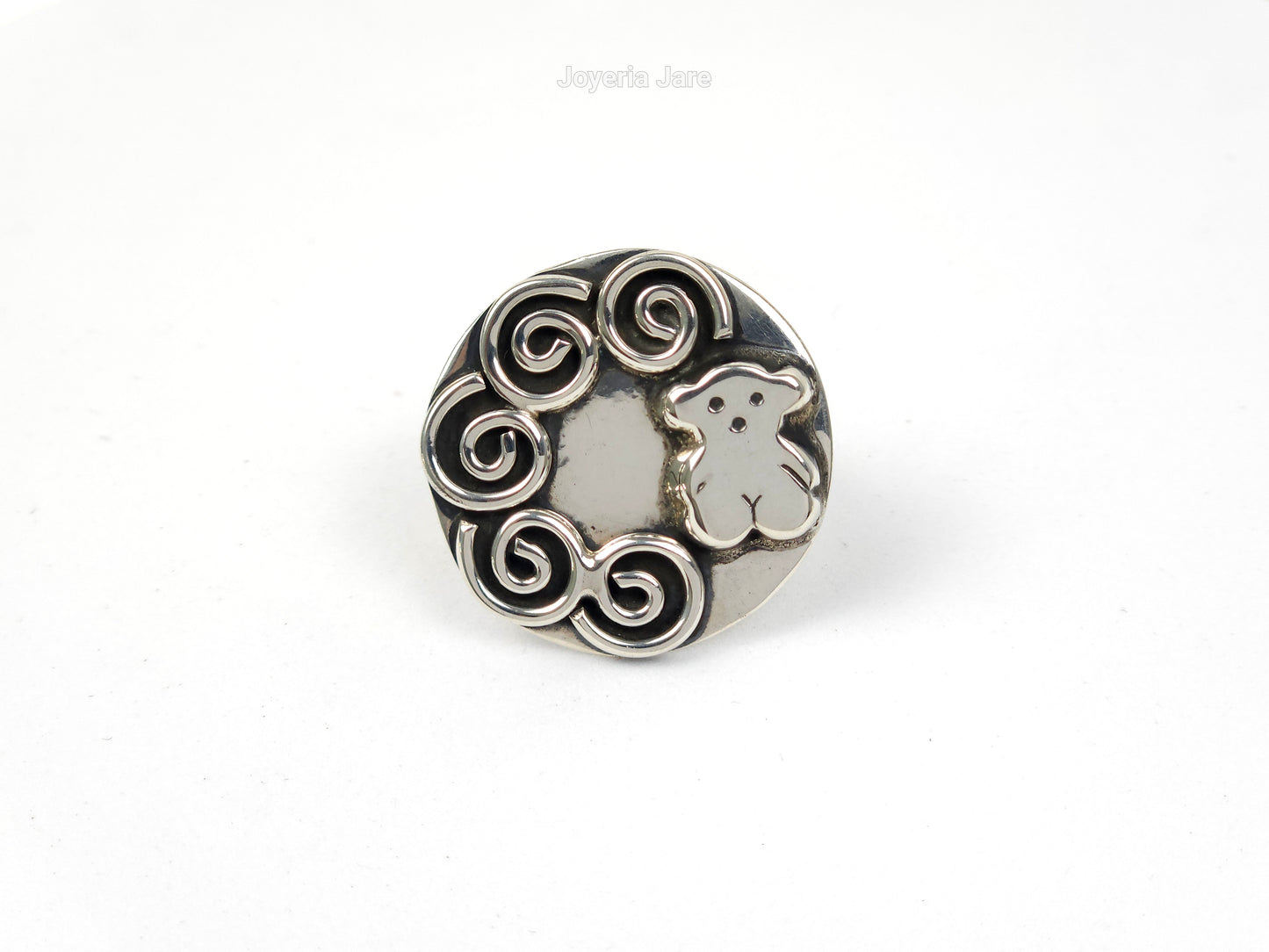 Anillo 137