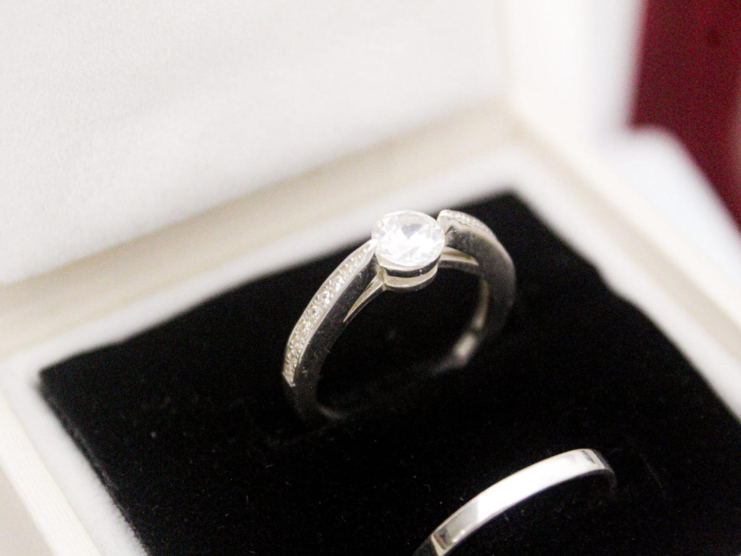Anillo 48