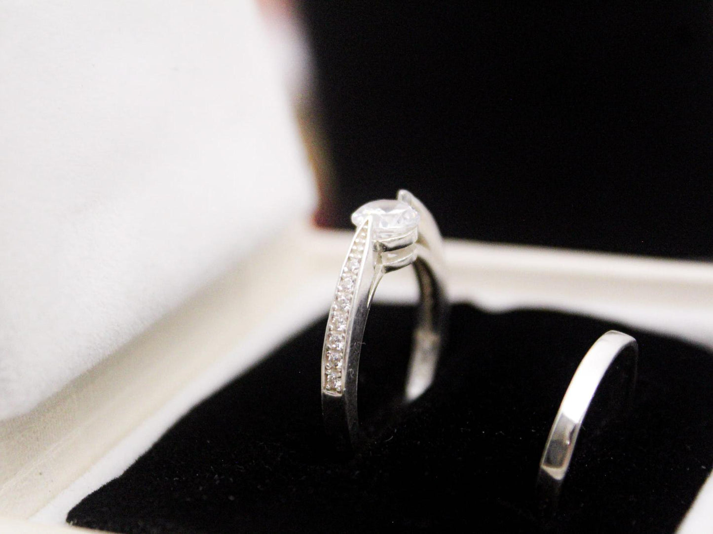 Anillo 48