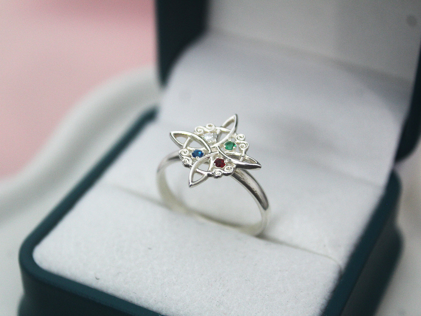 anillo 132