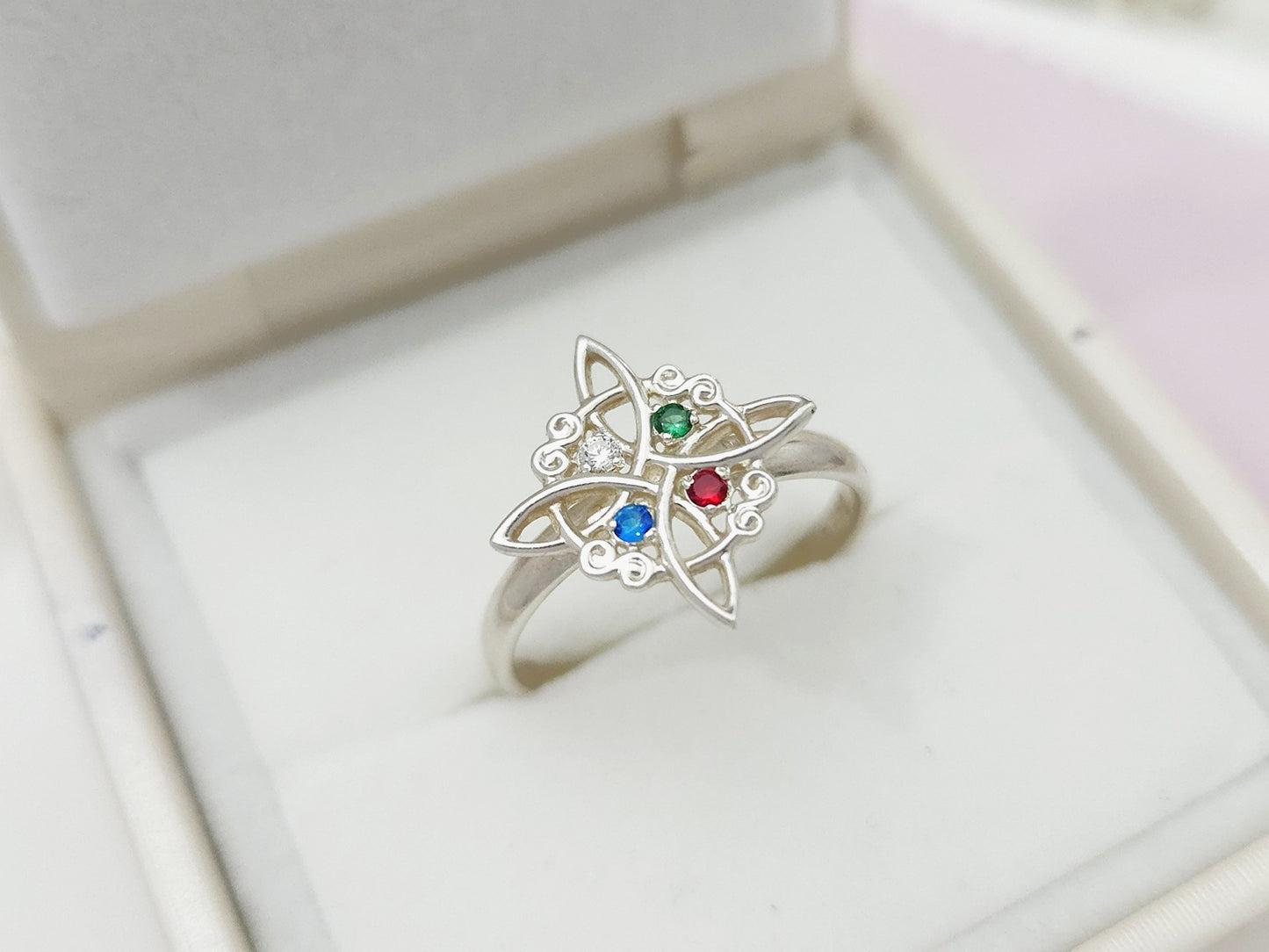 anillo 132