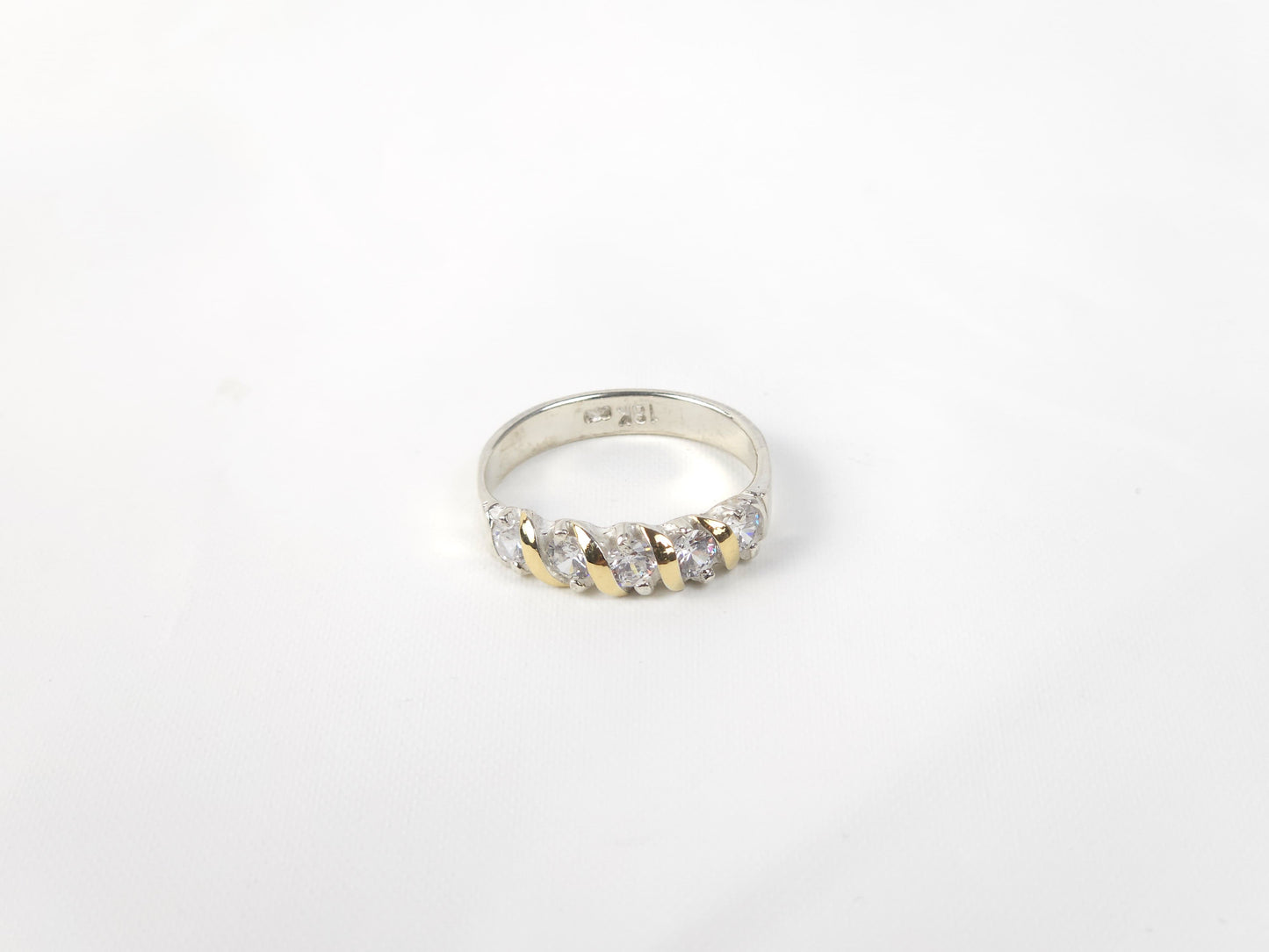 Anillo 61