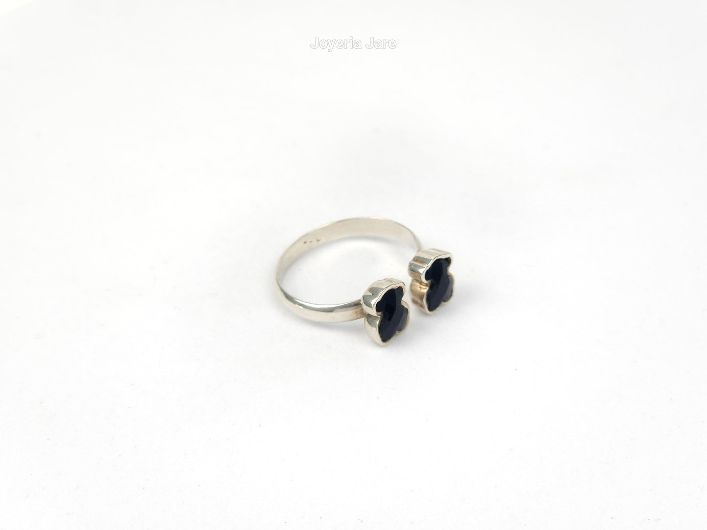 Anillo 139