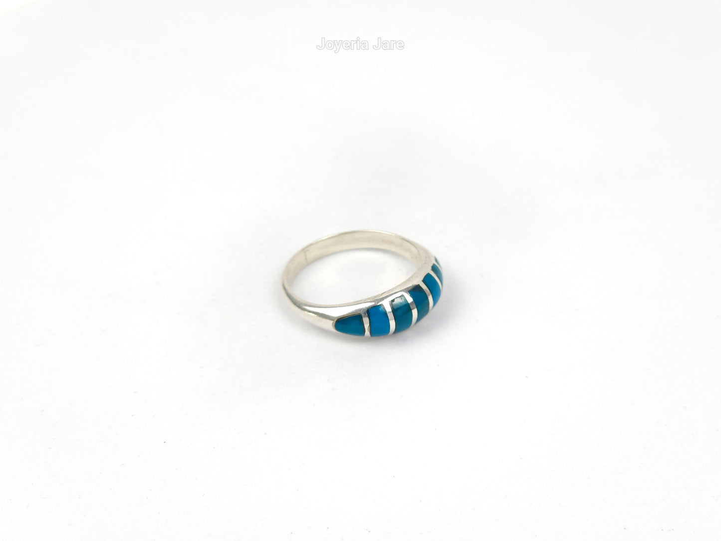 Anillo 143
