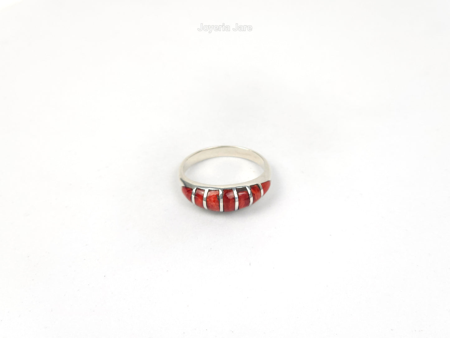 Anillo 143
