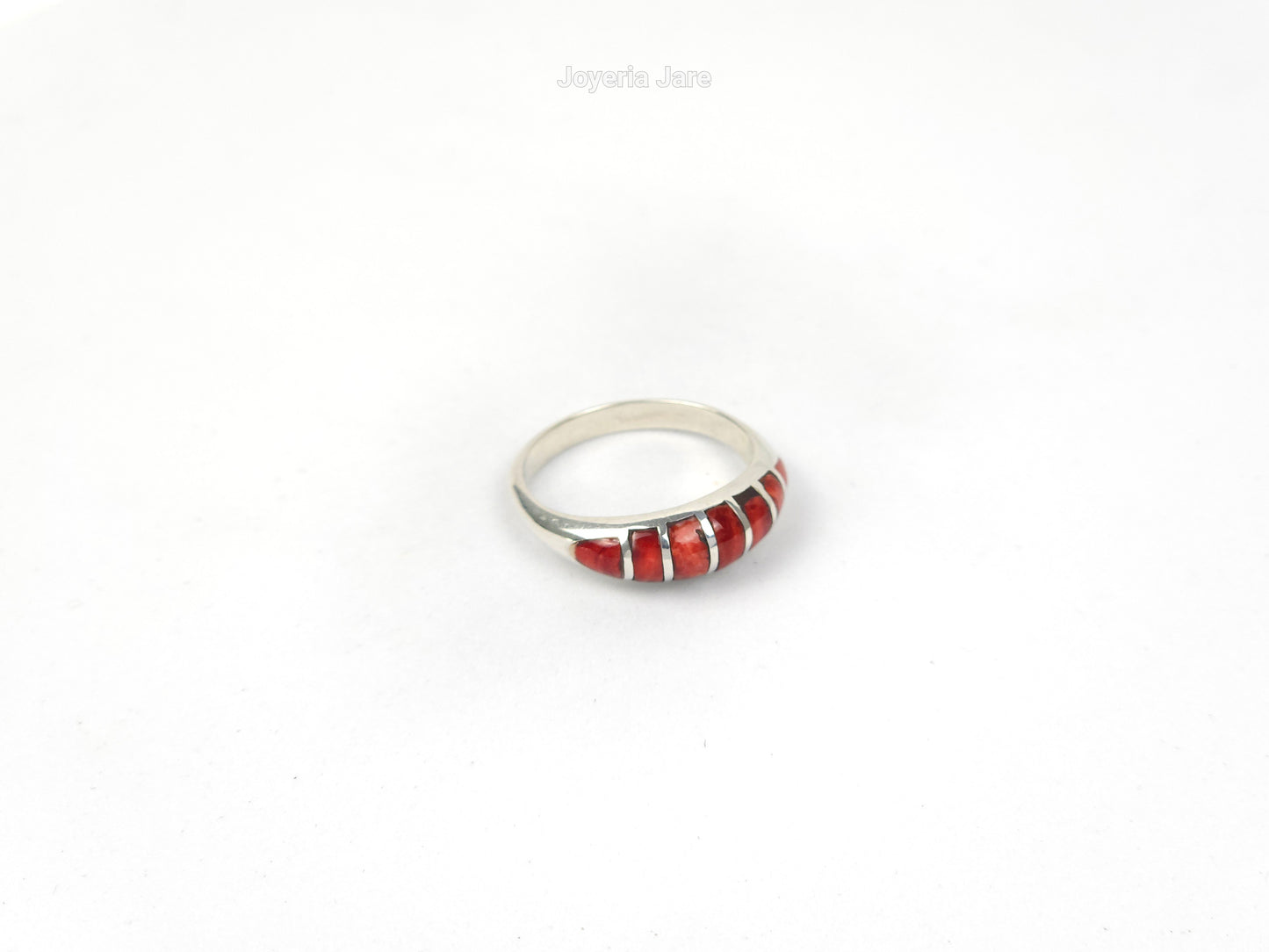 Anillo 143