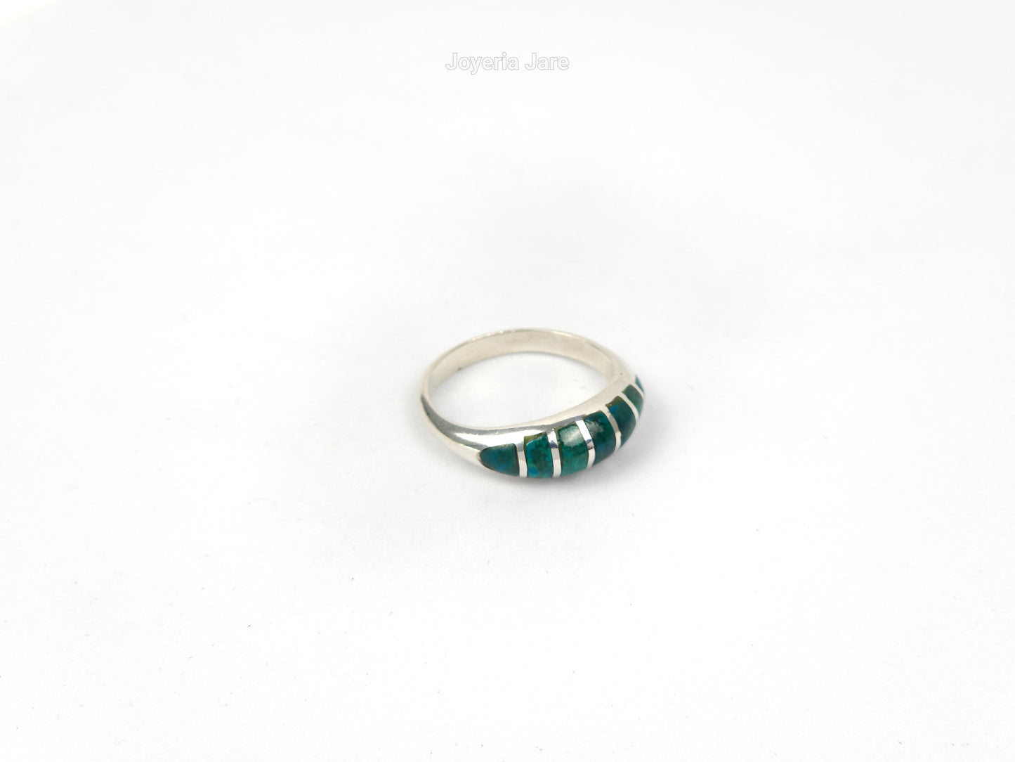 Anillo 143